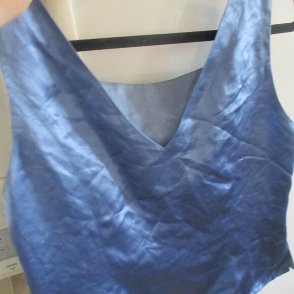 Adrianna Papell blue reversible neck tank shell Top 100% silk m - Picture 3 of 3